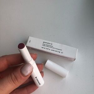 Glossier Generation G Lipstick in Like